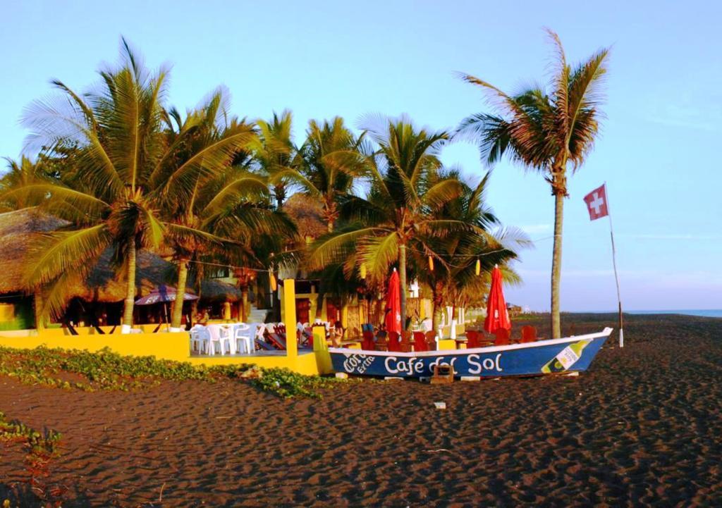 Hotel Cafe Del Sol Monterrico Eksteriør billede