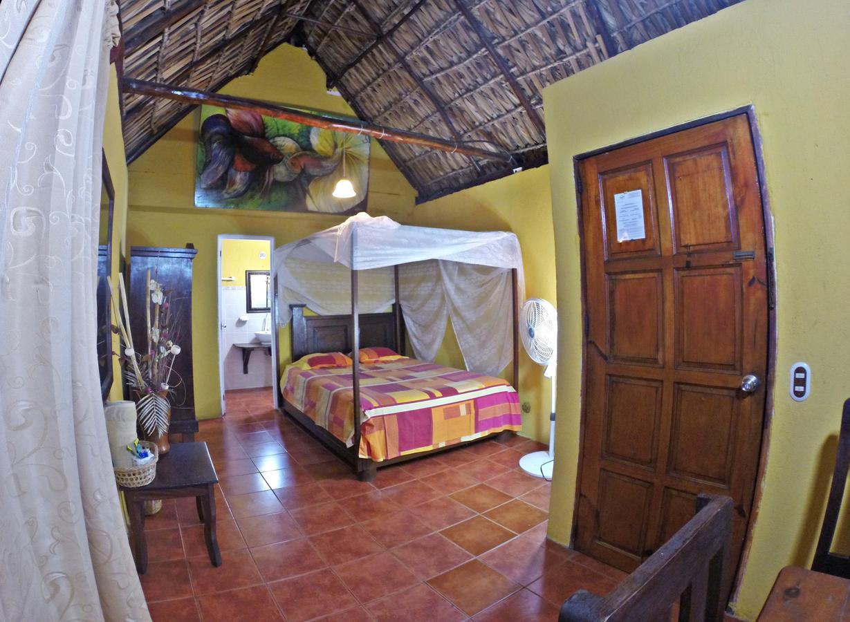 Hotel Cafe Del Sol Monterrico Eksteriør billede